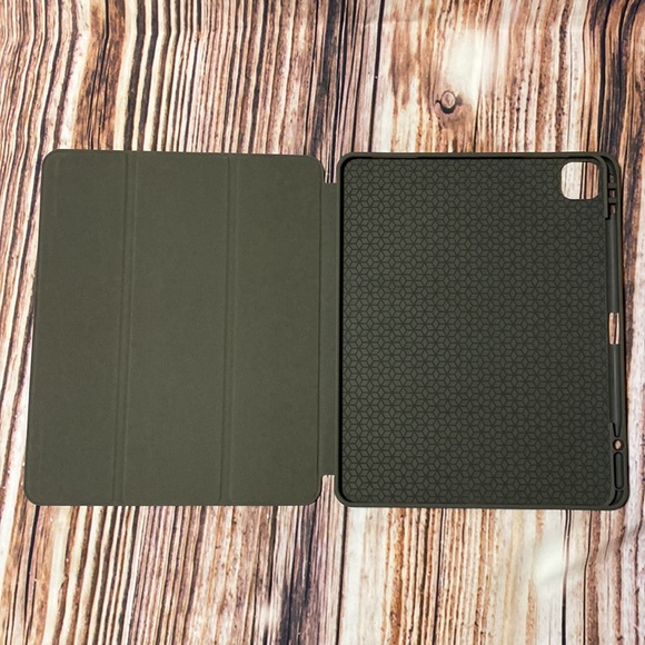 Van Gogh Almond Blossoms iPad Pro 12.9 inch case - Picture 3 of 12